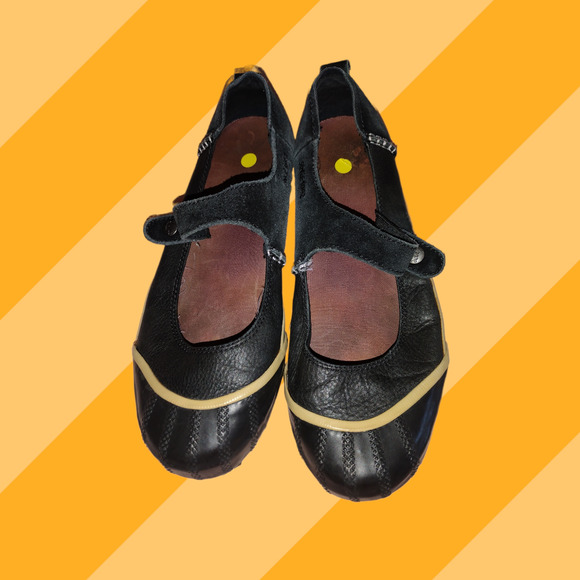 Sorel Shoes - Sorel Leather and Suede Mary Janes, Black size 10